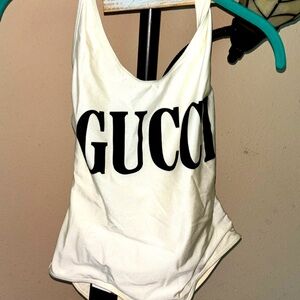 SUPER CLASSY & GORGEOUS GUCCI SWIMSUIT 🩱 USED